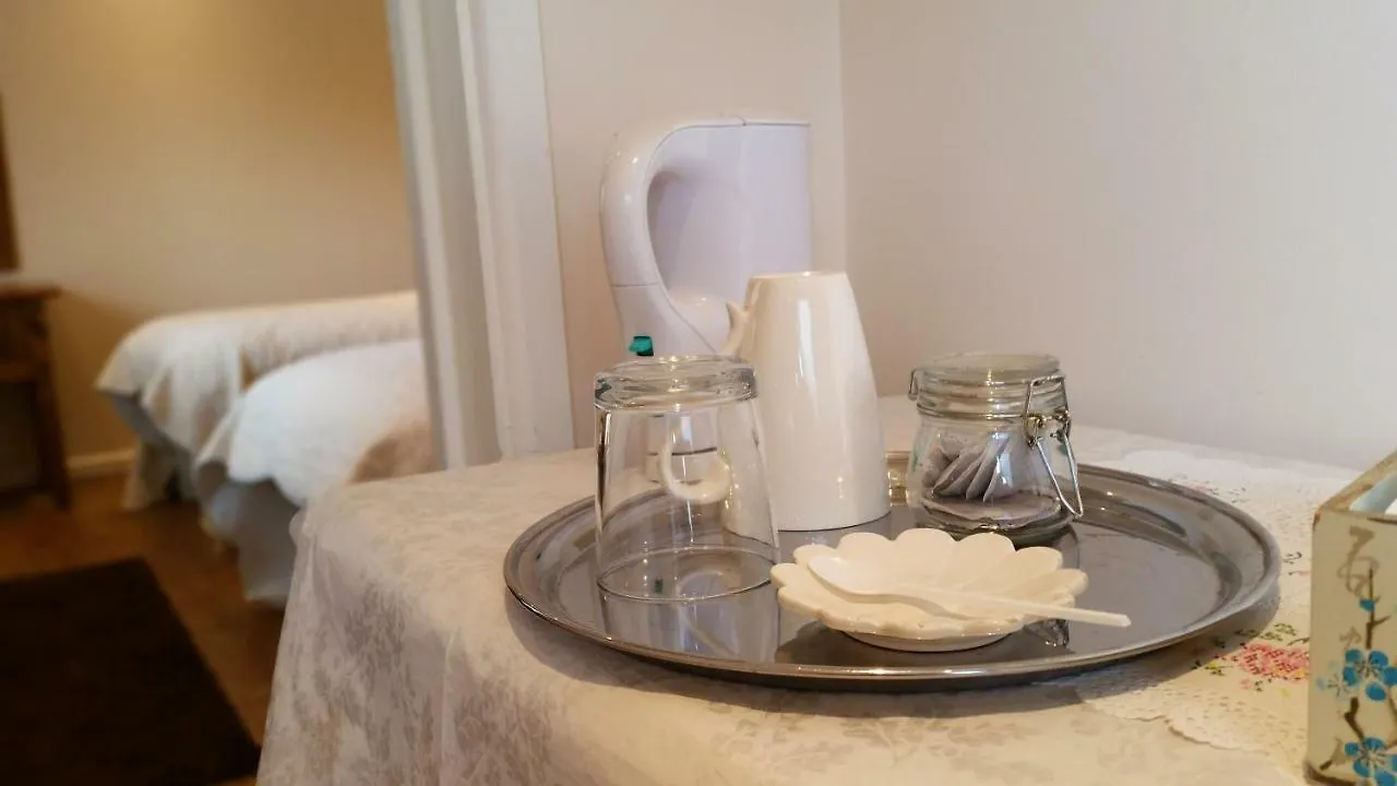 Miltons Country Lodge Lower Langford